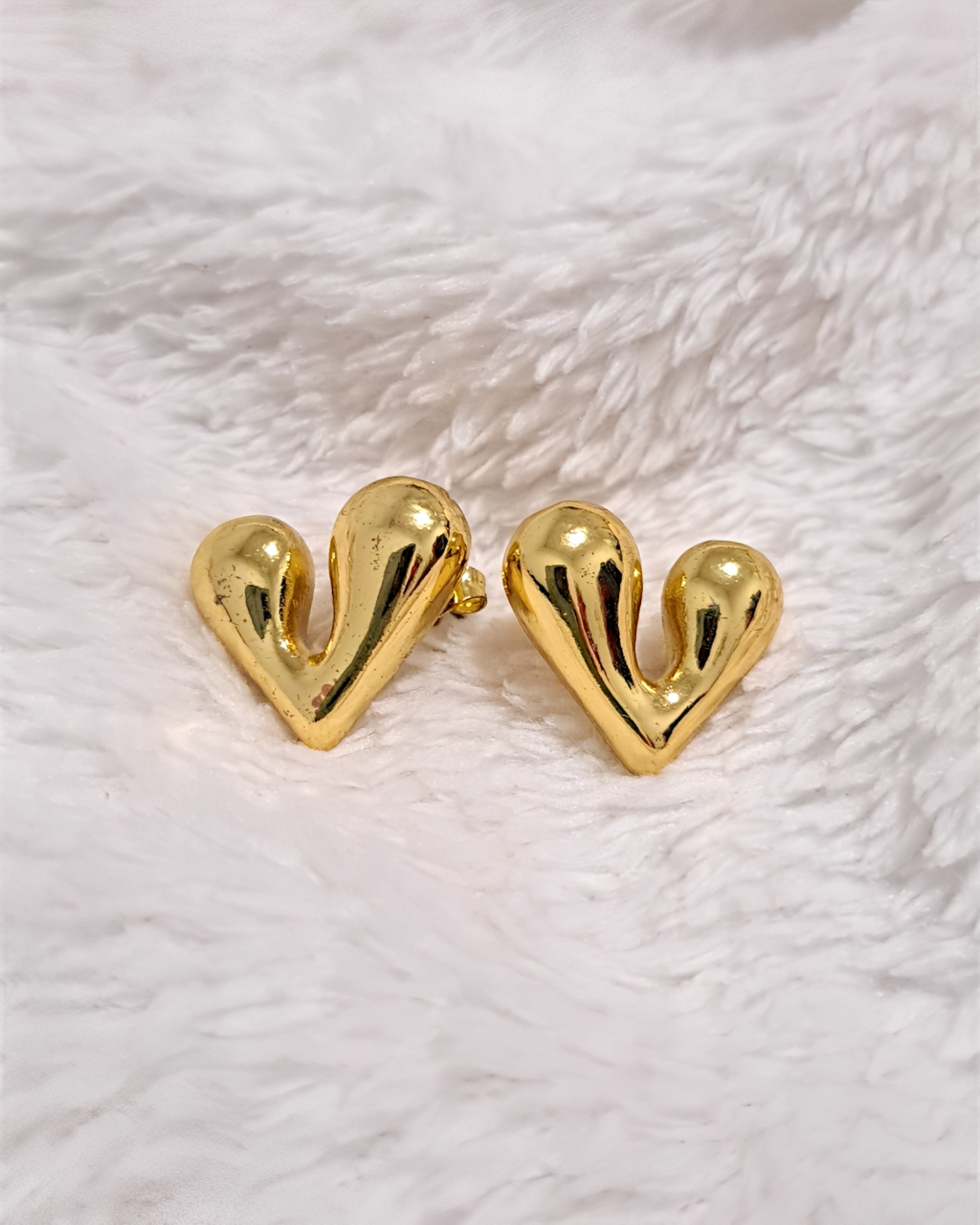 BOUCLES D’OREILLES CŒURS EN ACIER INOXYDABLE DORÉ