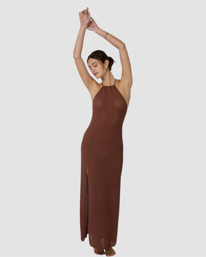 Robe de plage longue marron fendue sur le devant 