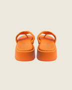 Sandales tongs à plate-forme orange 