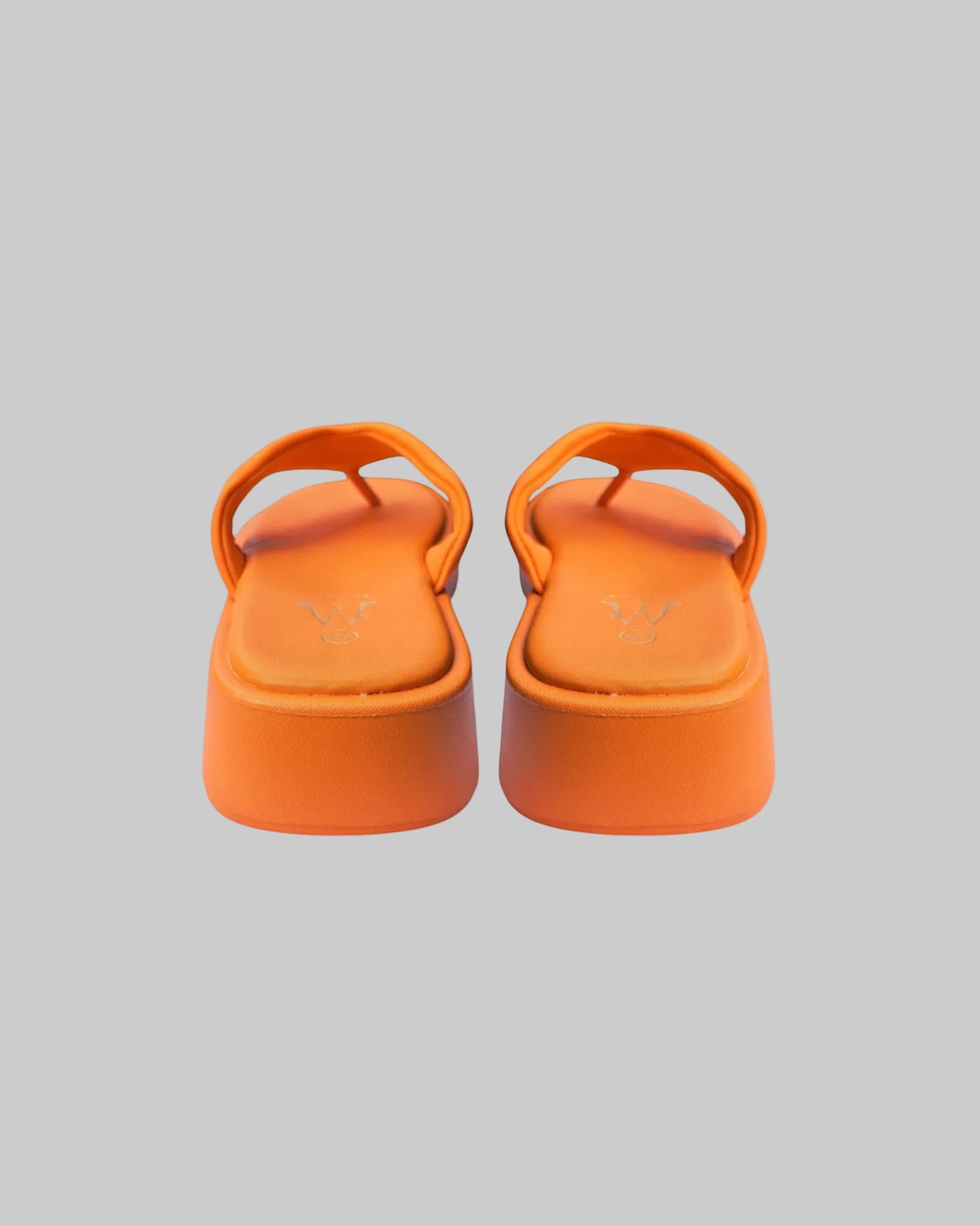 Sandales tongs à plate-forme orange 