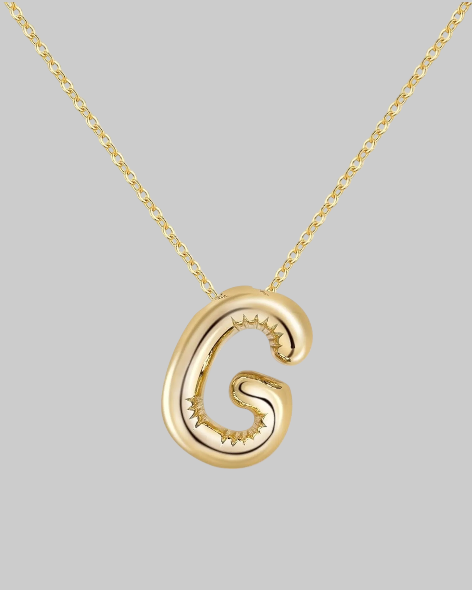 Collier lettre en acier inoxydable doré