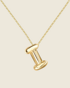 Collier lettre • acier inoxydable doré