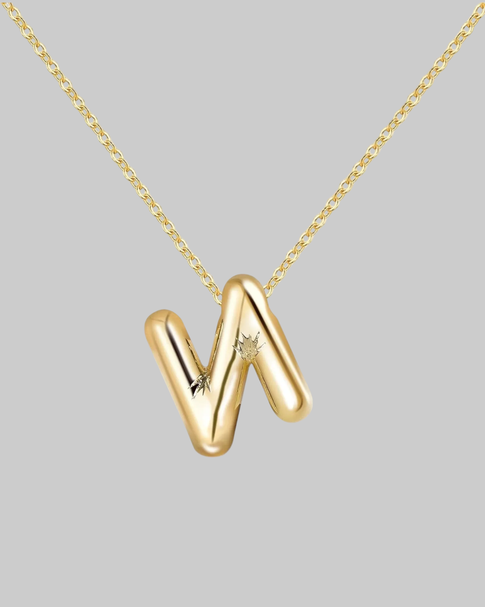 Collier lettre en acier inoxydable doré