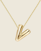 Collier lettre • acier inoxydable doré