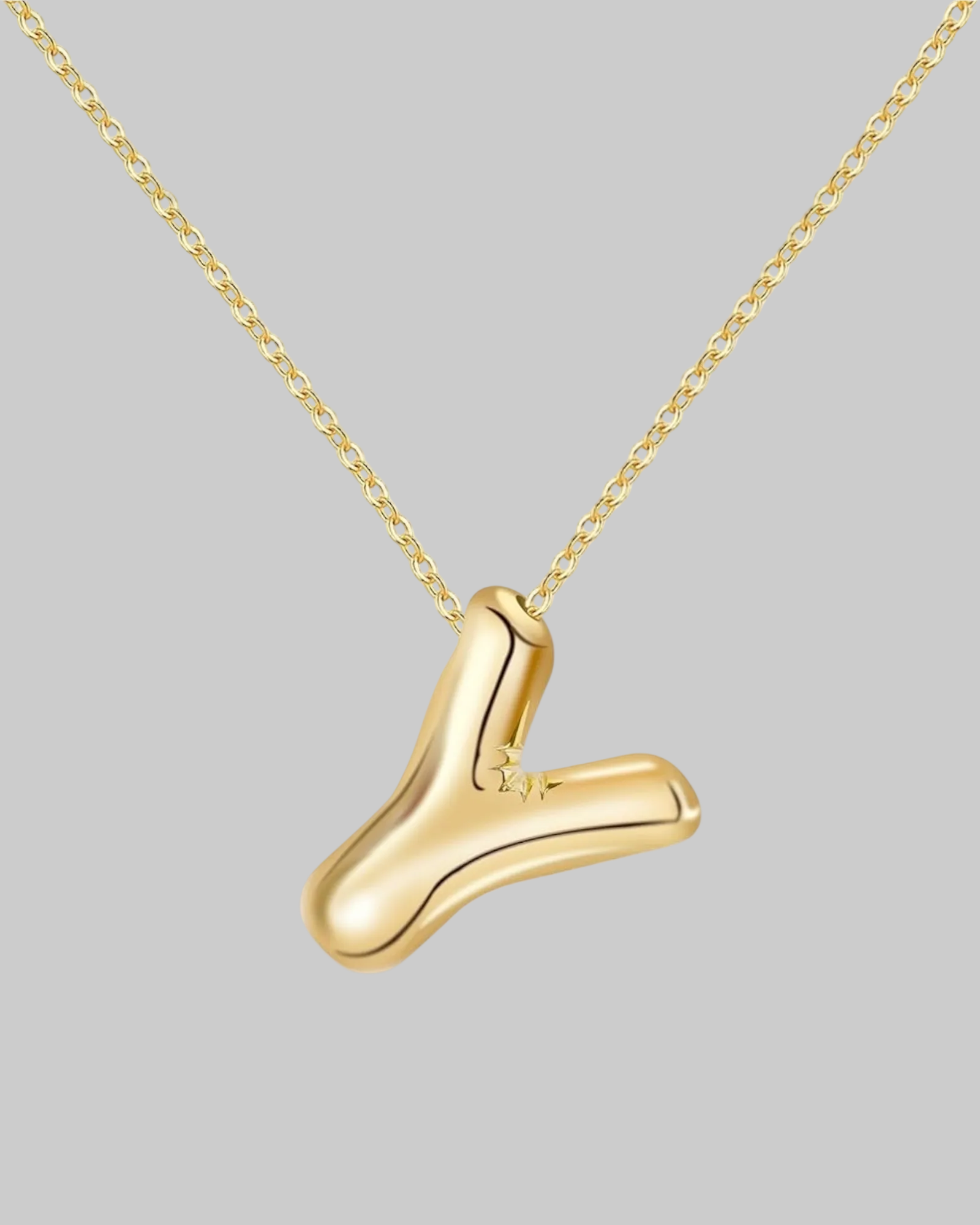 Collier lettre en acier inoxydable doré