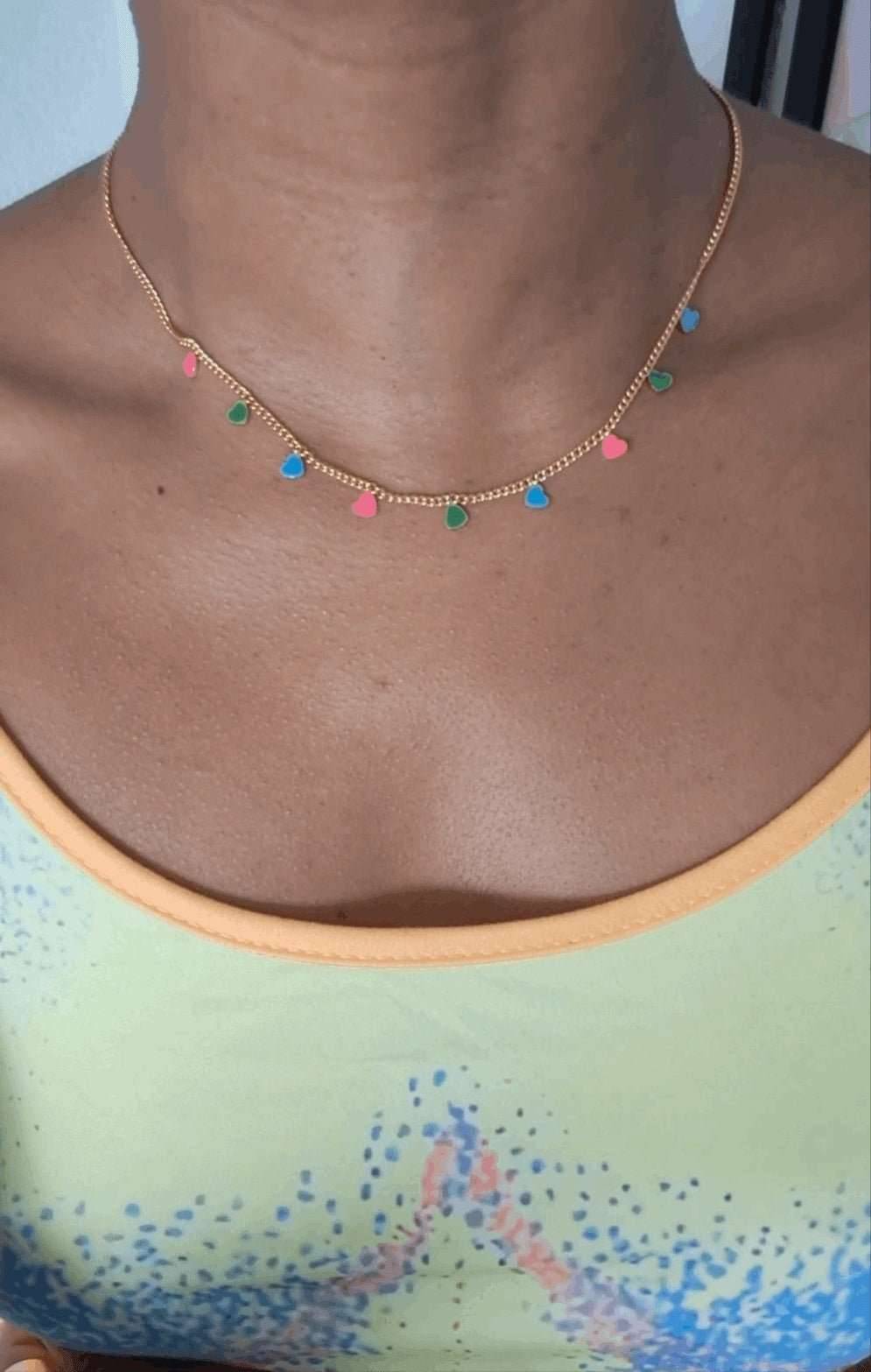 COLLIER ACIER INOXYDABLE AVEC PENDENTIFS COEUR EPOXY MULTICOLORE - MY SWIMWEAR'S SHOP